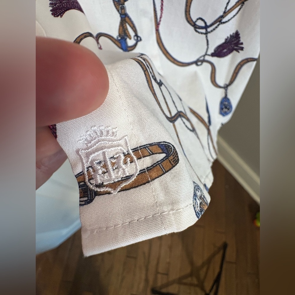 Talbots Equestrian-Print Perfect Shirt – Size 8 | Stretch Cotton | Non-Iron - Picture 6 of 10